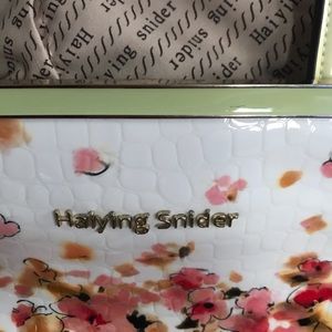 Beautiful Floral pattern bag